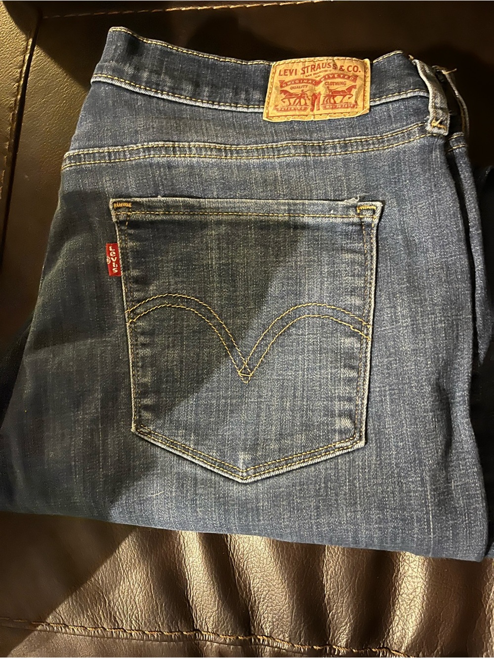 Levi's Straight Leg Jeans in Dark Blue Denim